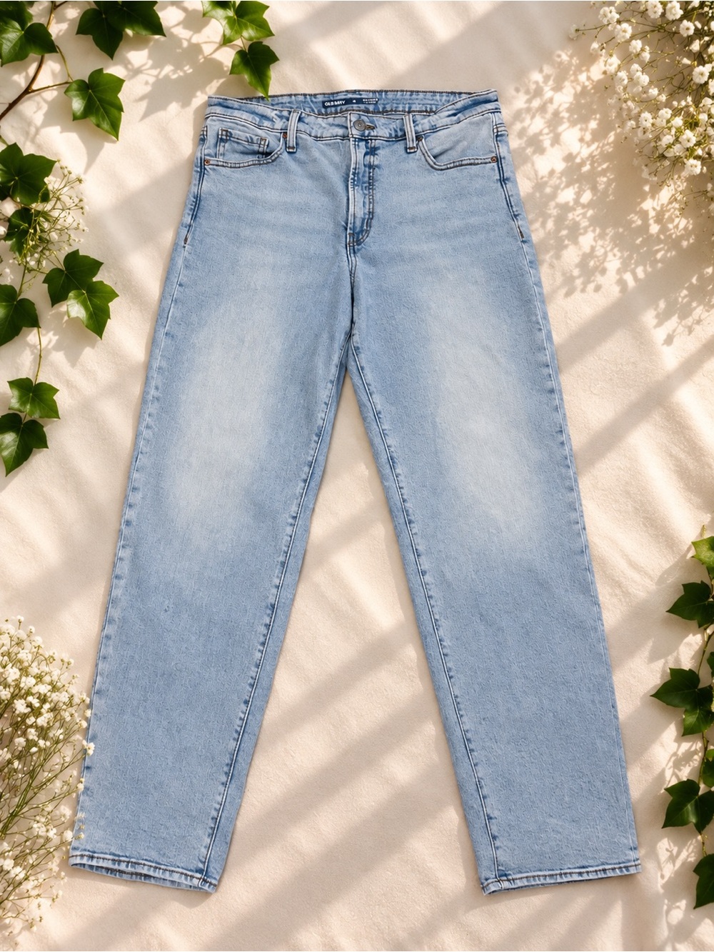 Old Navy High-Rise OG Loose Jeans Size 14 Light Wash
